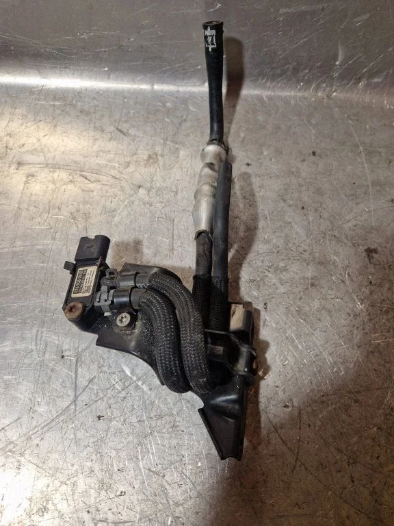 Exhaust gas pressure sensor 076906051B