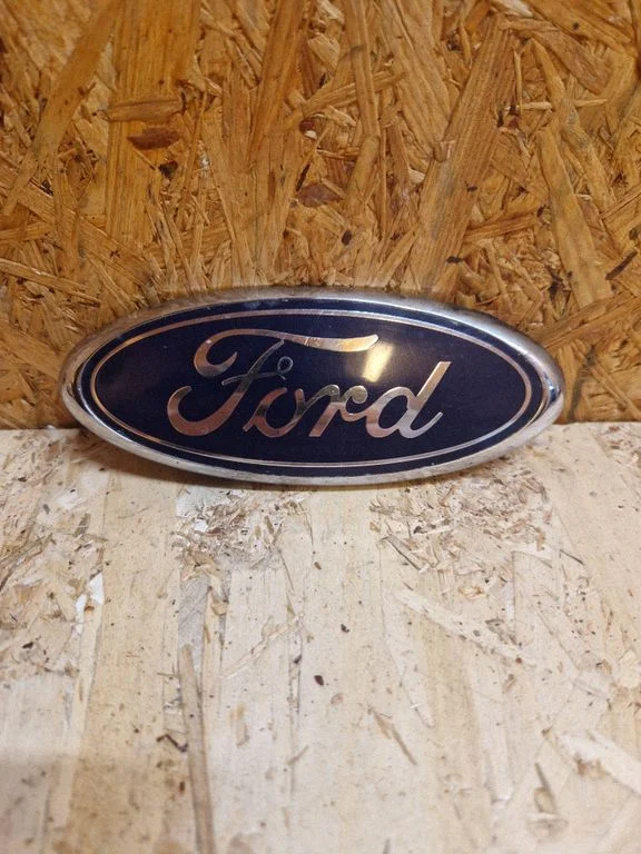 Manufacturers badge/model letters – Ford Transit Custom (2013-2023)