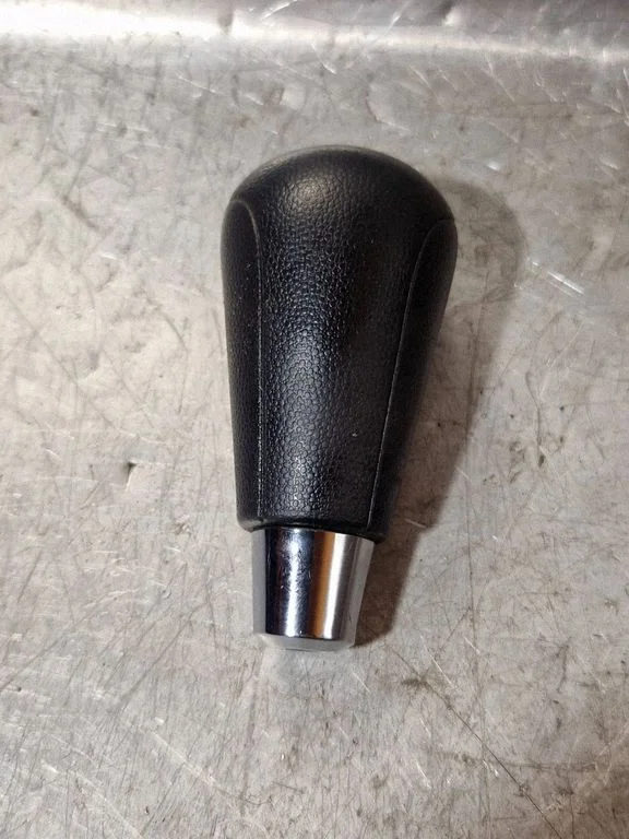 Gear lever shifter trim leather/knob
