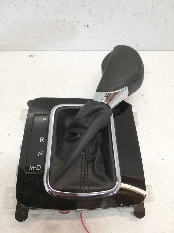 Gear lever shifter trim leather/knob