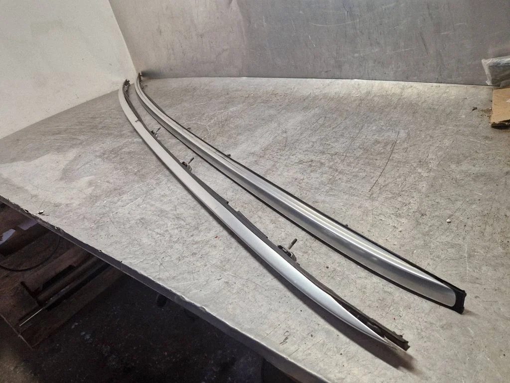 Roof bar rail – Mercedes-Benz C-Class W205 (2014-2021)