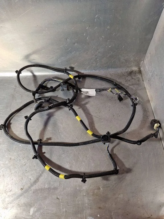 Parking sensor (PDC) wiring loom D31376356