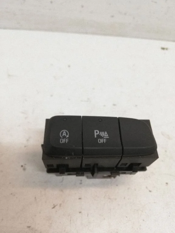 Parking (PDC) sensor switch – Opel Grandland X (2017-2024)