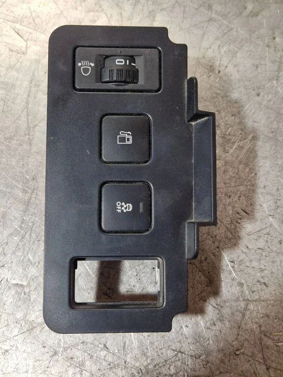ESP (stability program) switch – Citroen C4 Grand Picasso (2013-2018)