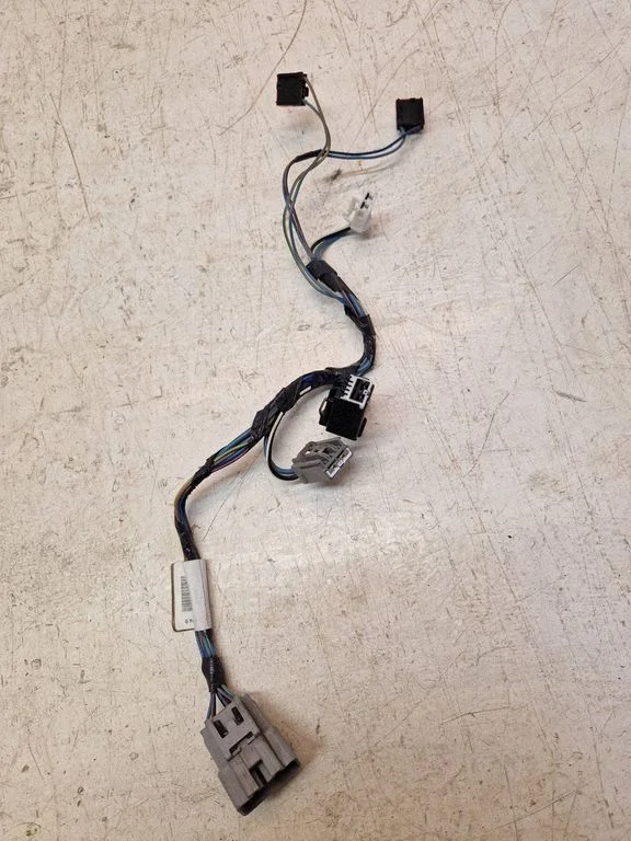 Other wiring loom W6872001