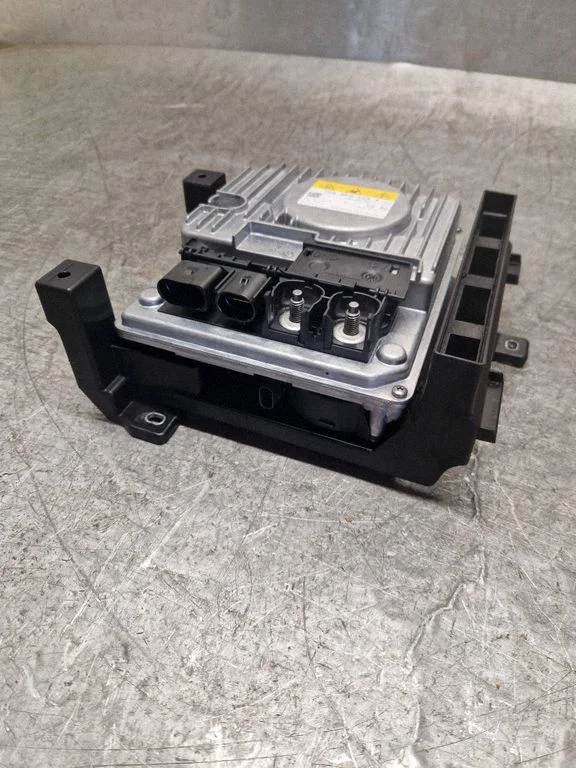 Voltage converter inverter – Skoda Octavia Mk4 (2019-)