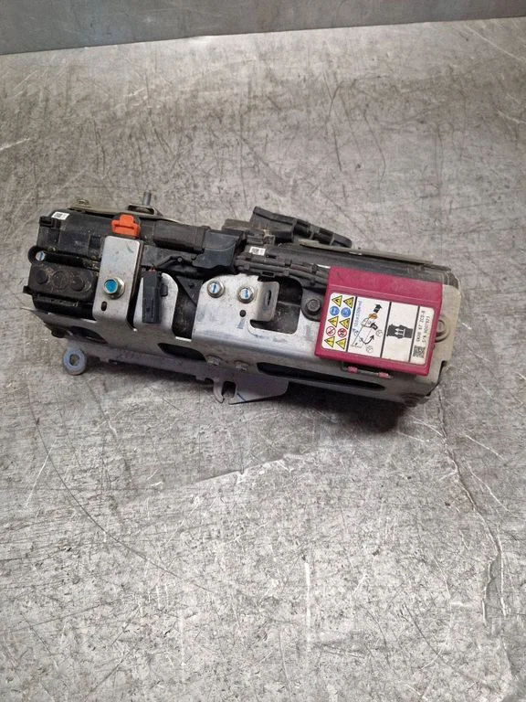 Voltage converter inverter – Mazda 6 (2008-2013)