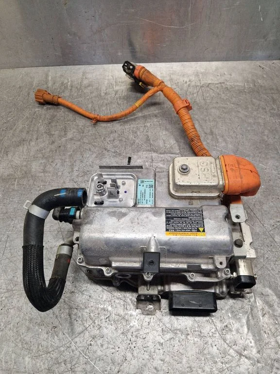 Voltage converter inverter – KIA Niro (2016-2022)