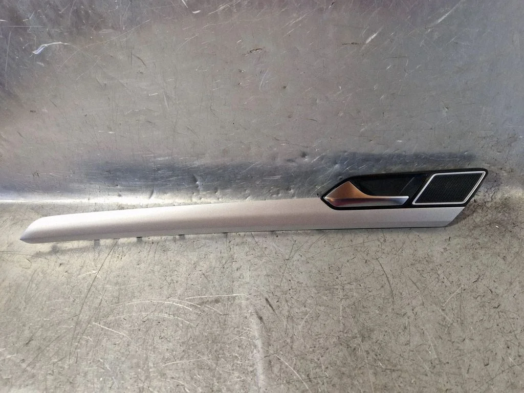 Rear door card trim – Volkswagen Passat B7 USA (2012-2019)