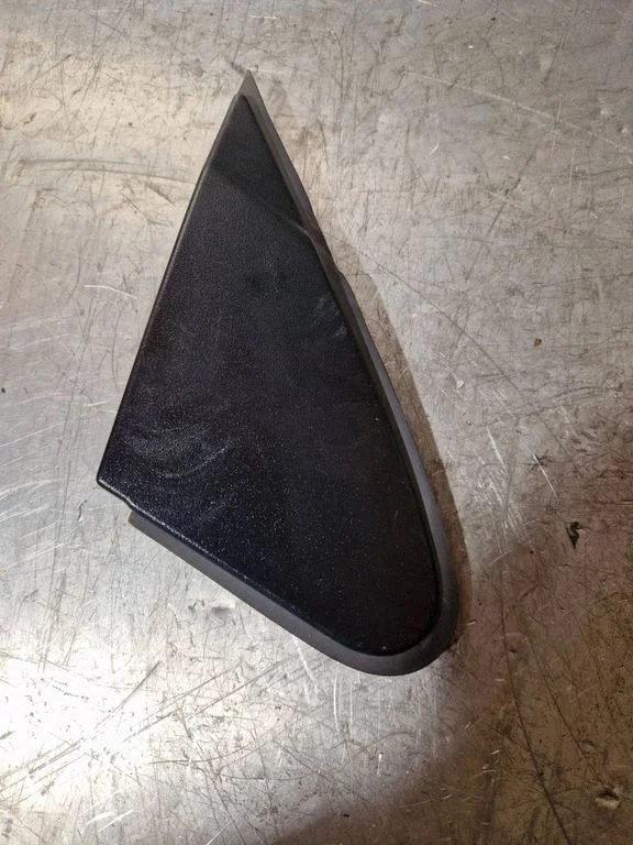 Fender end trim 96318JY00A