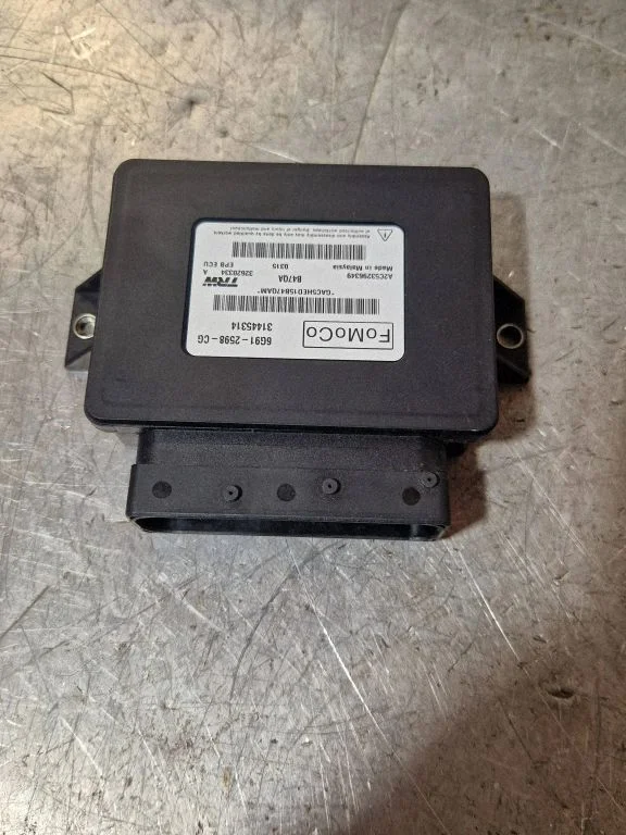Hand brake control module – Volvo V70 (2014-2016)