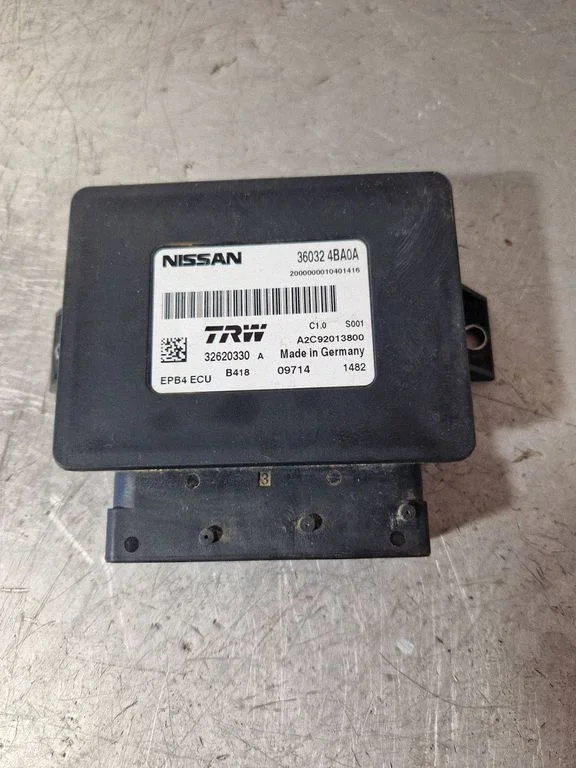 Hand brake control module – Nissan X-Trail T32 (2014-2021)