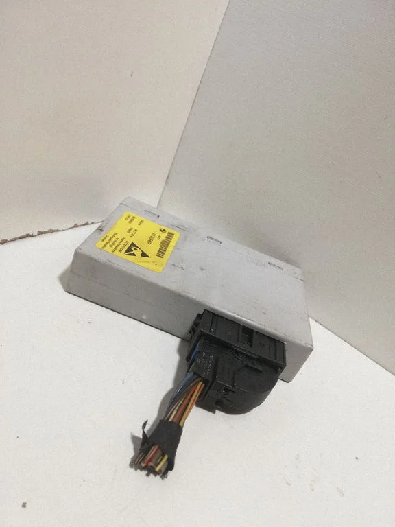Center console control module – BMW 5 Series E60 E61 (2004-2010)