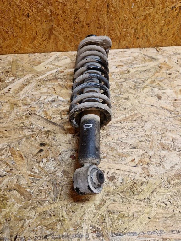 Rear shock absorber with coil spring – Mitsubishi Outlander (2013-2021)