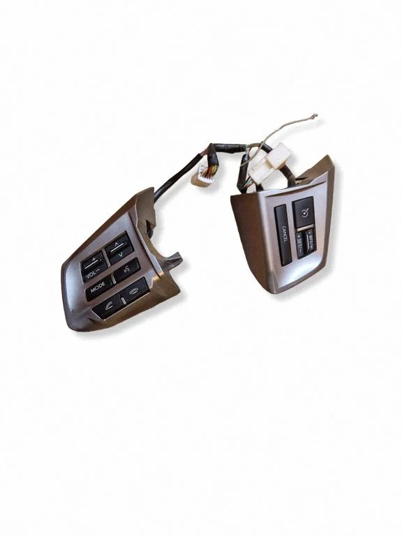 Steering wheel buttons/switches
