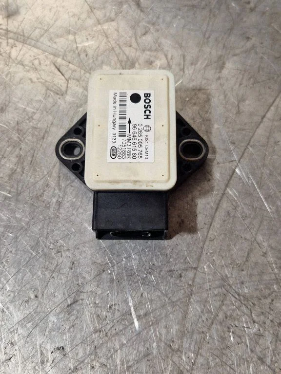 ESP (stability system) control unit – Peugeot 508 RXH (2011-2018)