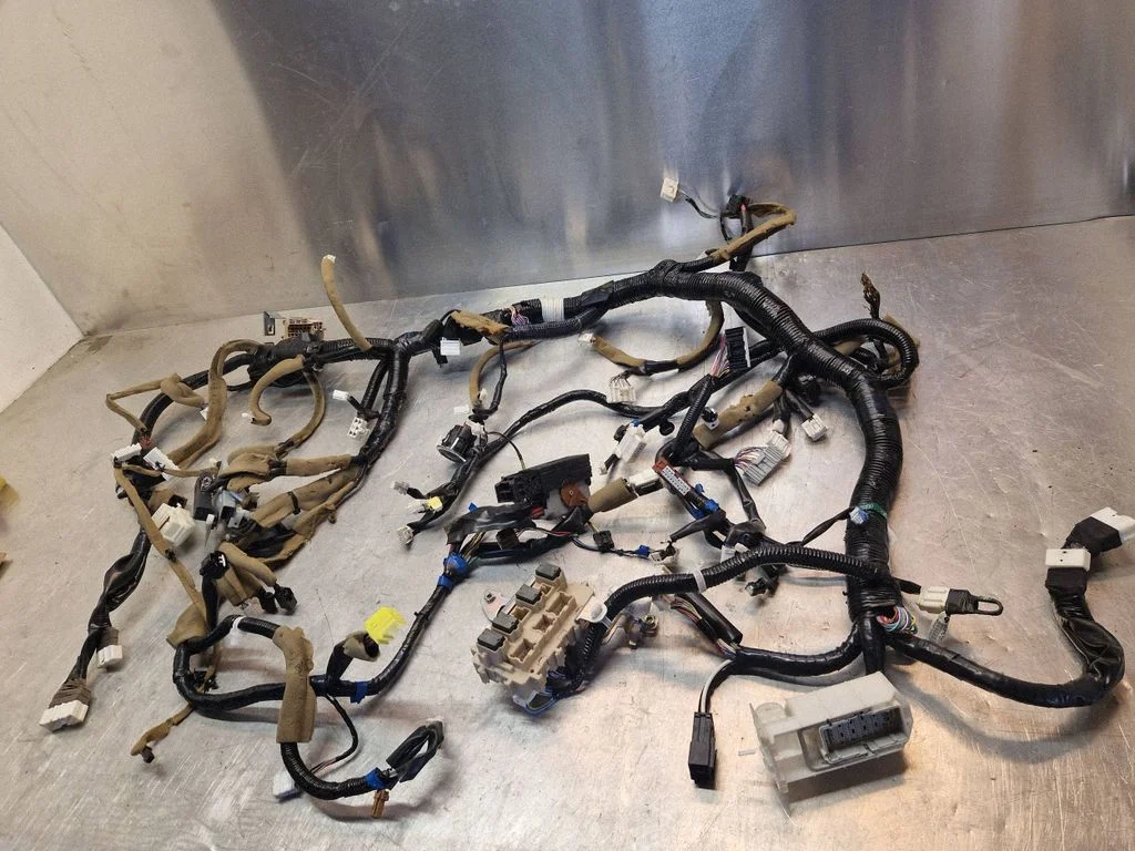 Panel wiring – Nissan X-Trail T32 (2014-2021)