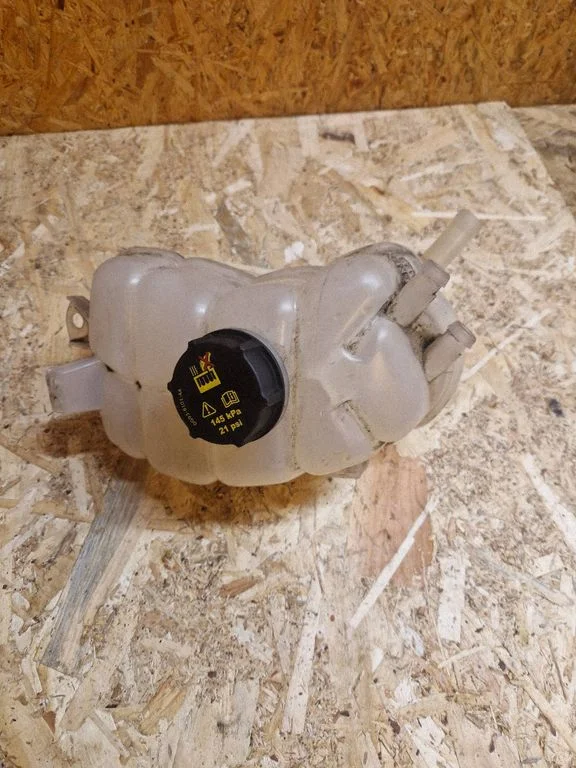 Fuel expansion tank – Ford S-MAX (2015-)