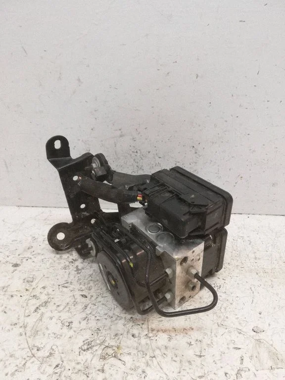 ABS block – Land Rover Range Rover Evoque L538 (2011-2018)