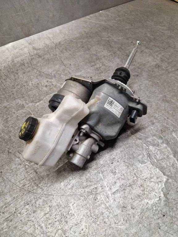 Brake booster – Skoda Octavia Mk4 (2019-)