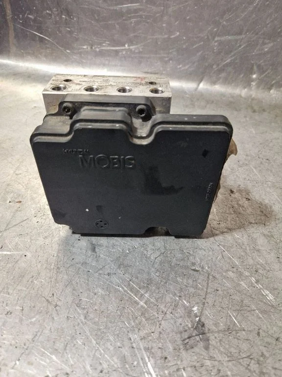 ABS-plokk – Hyundai i30 (2013-2016)
