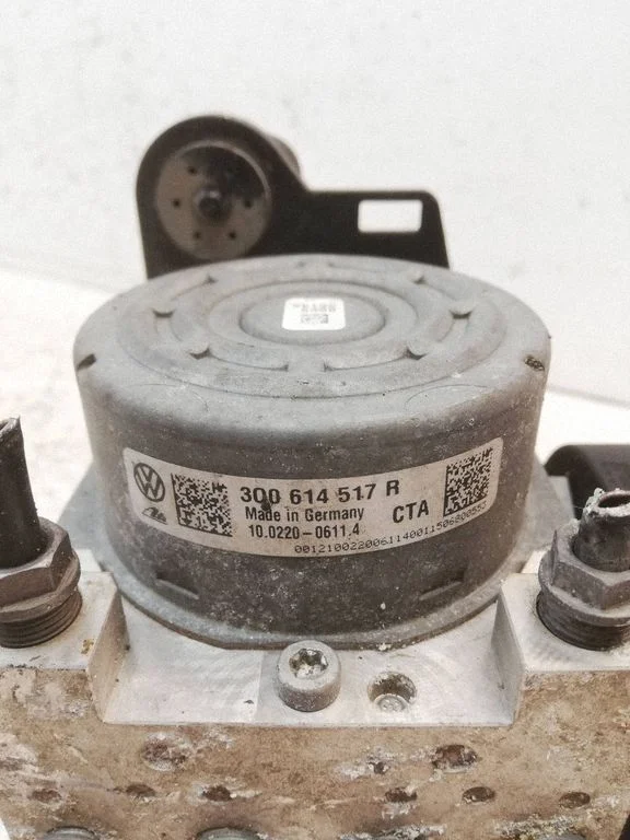 ABS block 3Q0907379R