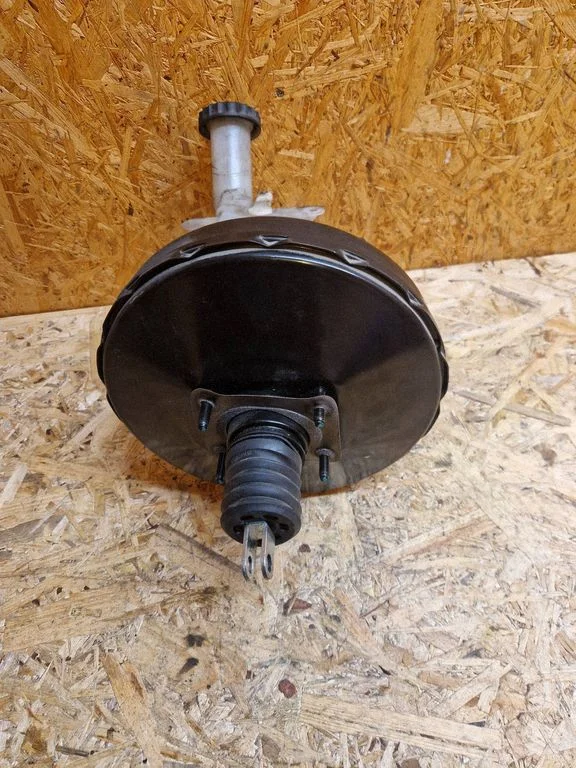 Brake booster – Mitsubishi Outlander (2013-2021)