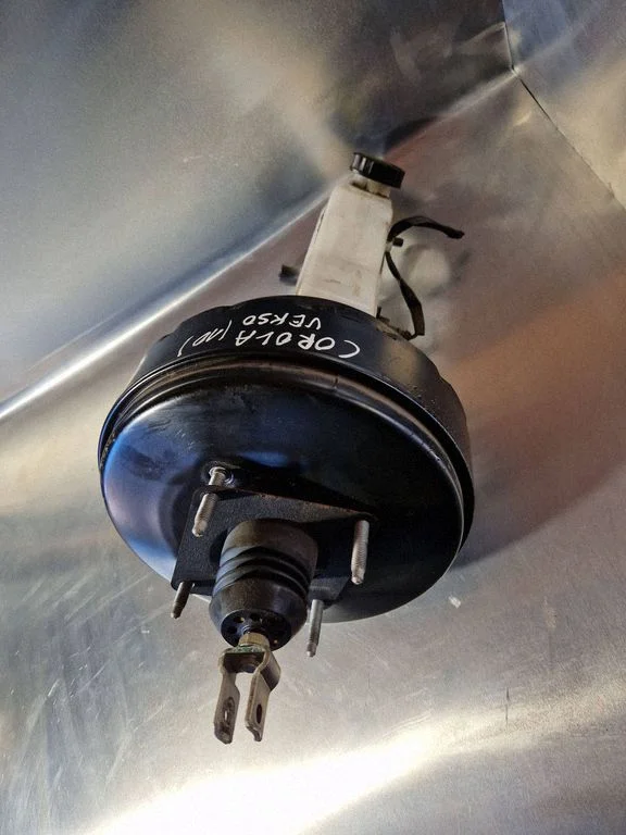 Brake booster – Toyota Corolla Verso E121 (2004-2007)