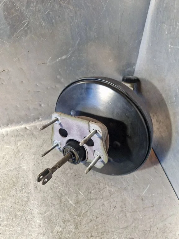 Brake booster – Renault Megane III (2009-2016)