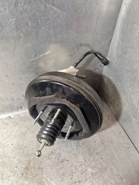 Brake booster – Citroen C4 Grand Picasso (2007-2013)