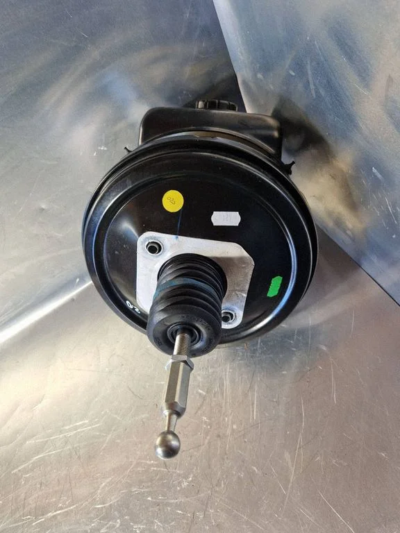 Brake booster – Audi A4 Allroad B8 (2008-2016)