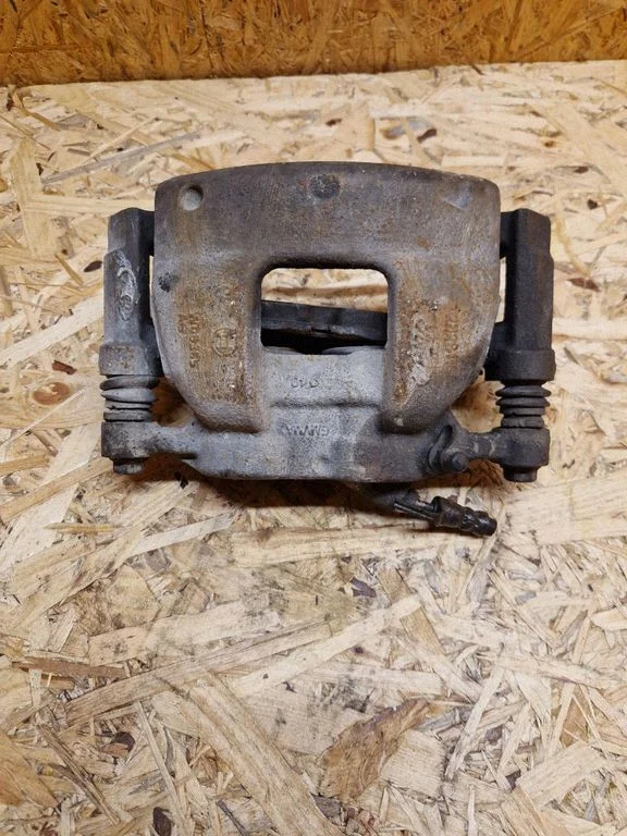 Front brake caliper – Ford Transit Custom (2013-2023)