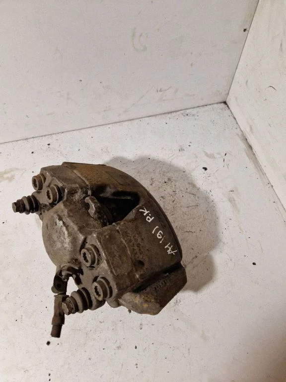 Front brake caliper – Audi A4 Allroad B8 (2008-2016)