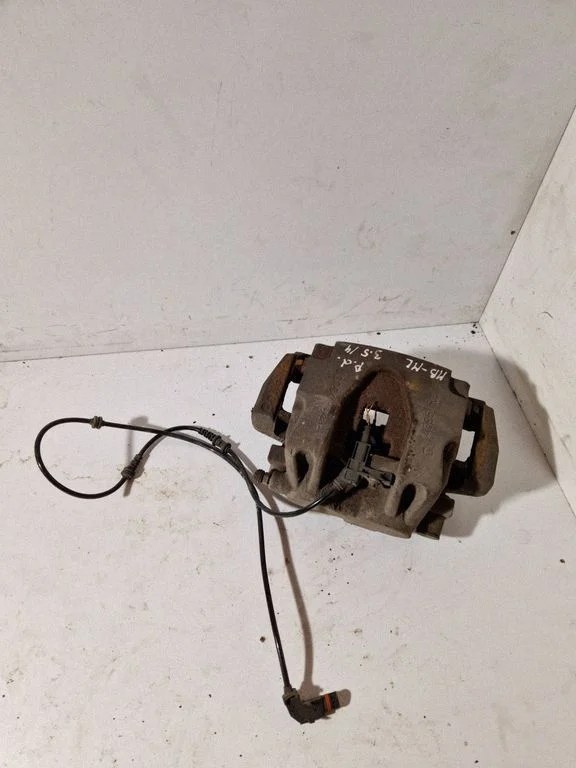 Front brake caliper 4896RH