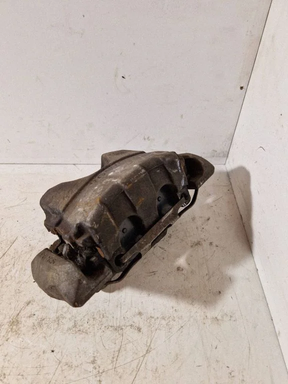 Front brake caliper 956GJS
