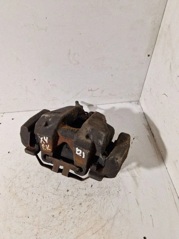 Front brake caliper 28328