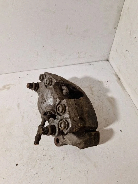 Front brake caliper – Audi A5 Sportback 8TA (2009-2016)
