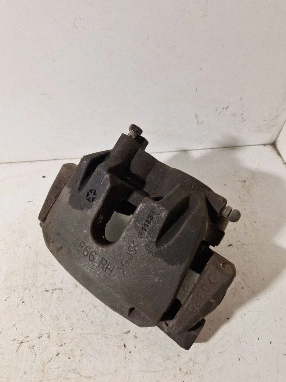 Front brake caliper – Jeep Grand Cherokee (2010-2021)