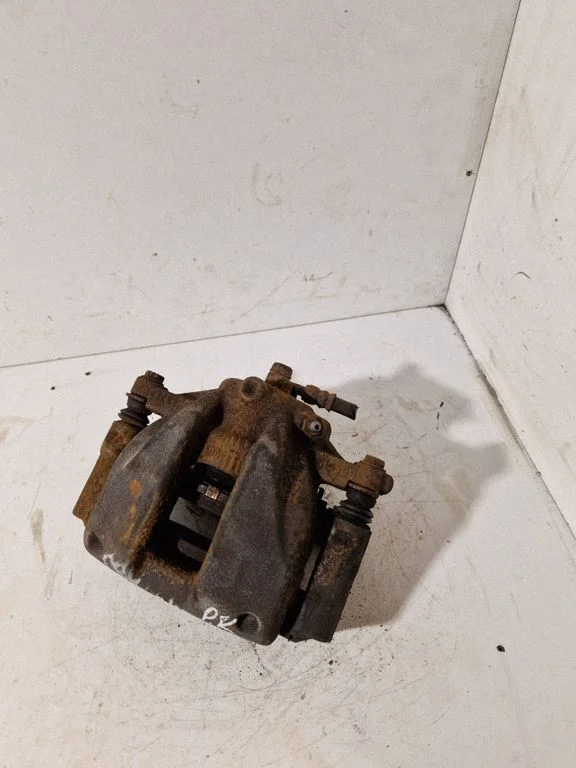 Front brake caliper – Honda CR-V (2013-2016)