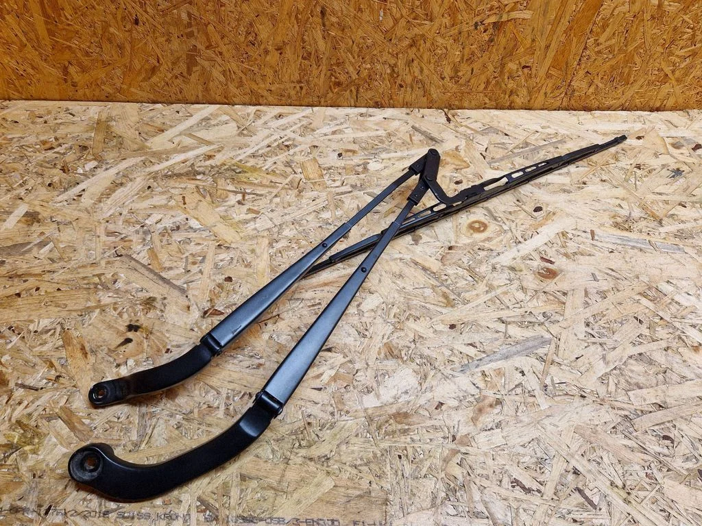 Front wiper blade arm 288817731R