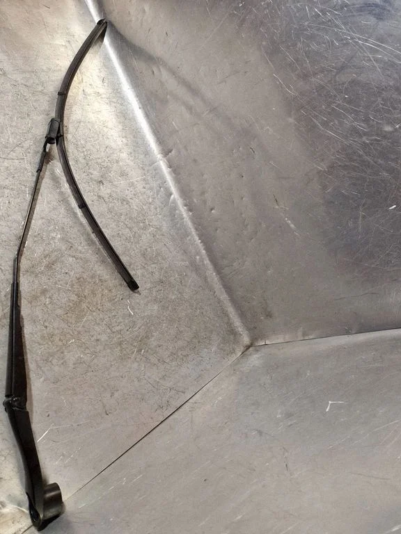 Front wiper blade arm – Ford Transit Custom (2013-2023)