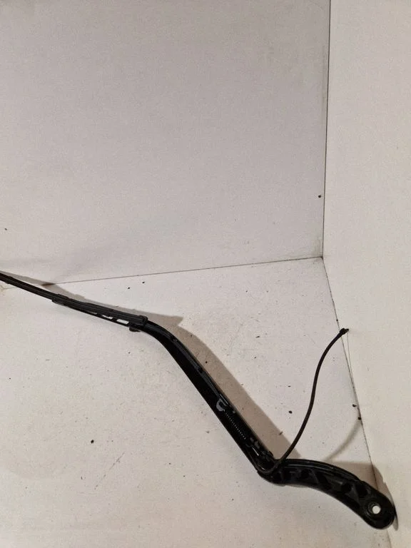 Front wiper blade arm – Jaguar XF X250 (2007-2015)