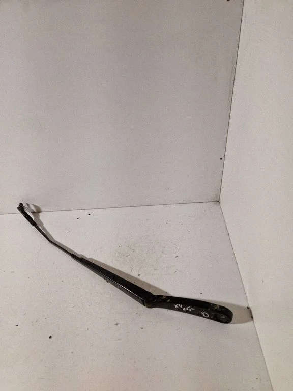 Front wiper blade arm 7213272