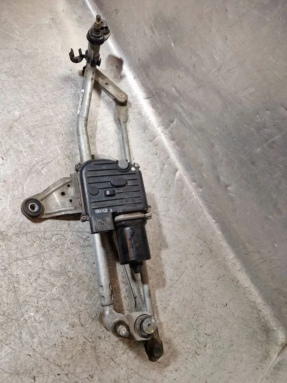 Mechanizm wycieraczek z silniczkiem 3AB955023