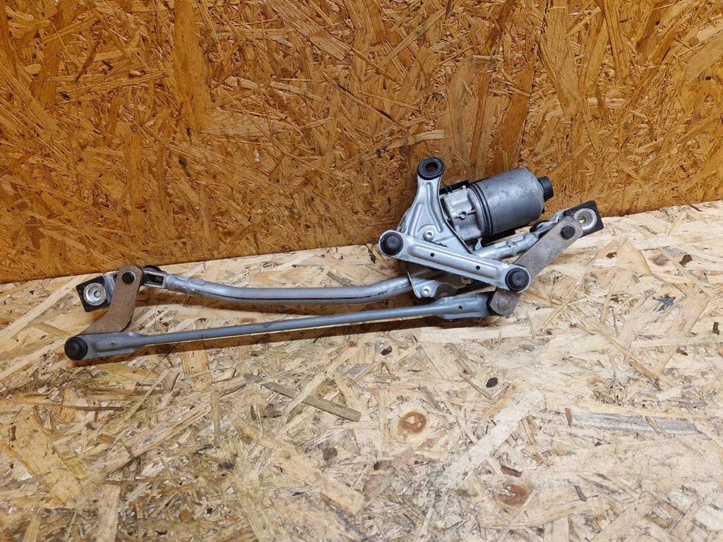 Mechanizm wycieraczek z silniczkiem 31378574