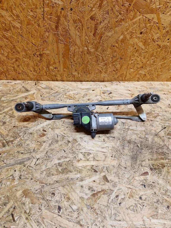 Front wiper linkage and motor MS1592008650