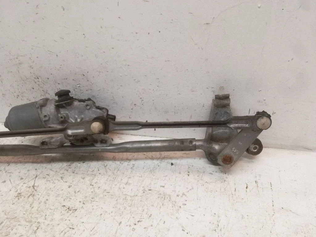 Front wiper linkage and motor 86511SC010