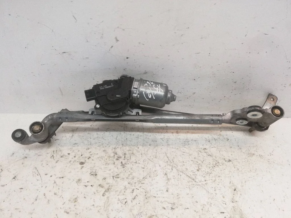 Front wiper linkage and motor 729265308