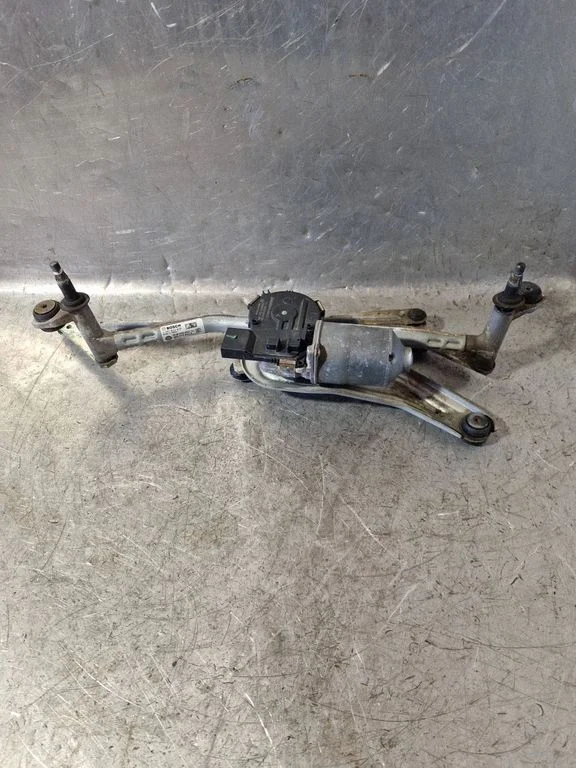 Front wiper linkage and motor 2GM955023B