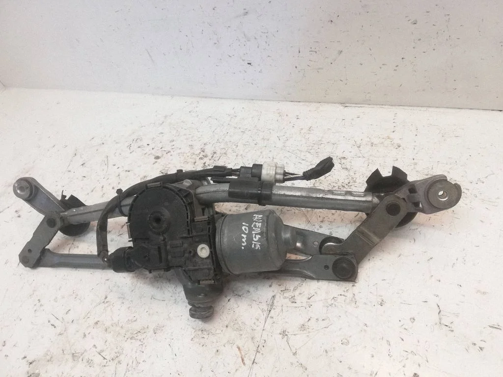 Kojameeste mehhanismi komplekt – Toyota Avensis T270 (2012-2015)